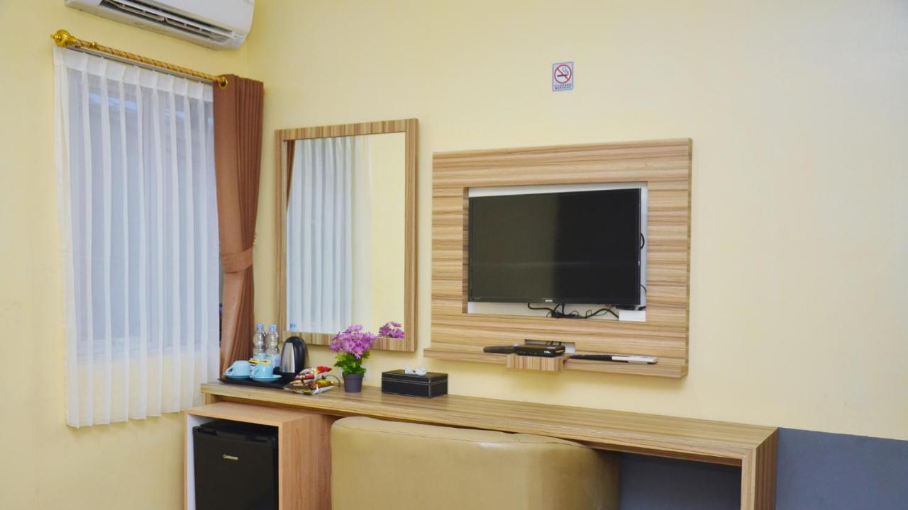 Gaia Asri Hotel Pamanukan Hilir Luaran gambar